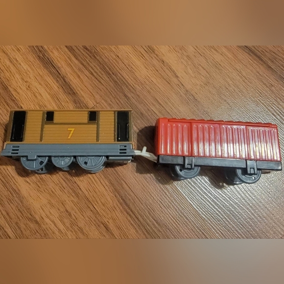 Thomas & Friends Trackmaster Talking Toby Train Engine - Picture 2 of 4